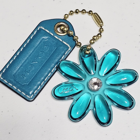 Coach Teal Daisy Poppy Flower Floral Bag Purse Key Charm Gold - Picture 1 of 11